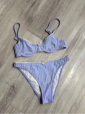 Solid & Striped Daphne Bikini TOP